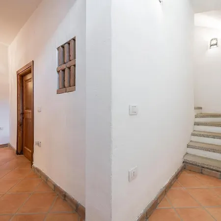 Anna Maria Вилласимиус